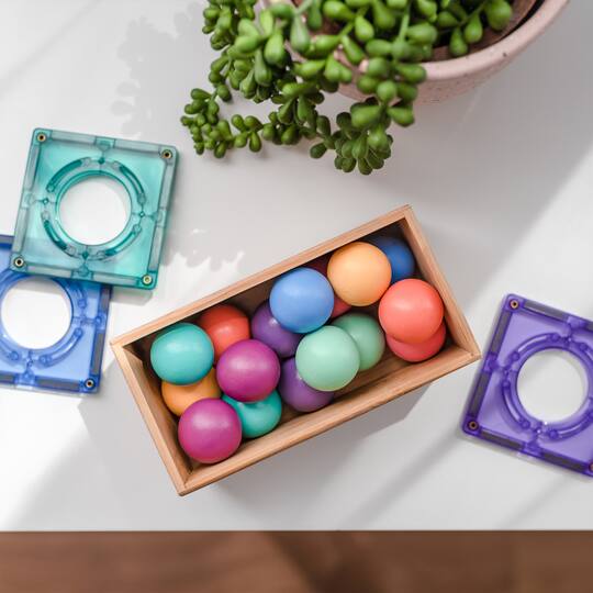 Connetix® Pastel Magnetic Tiles Balls, 16ct.